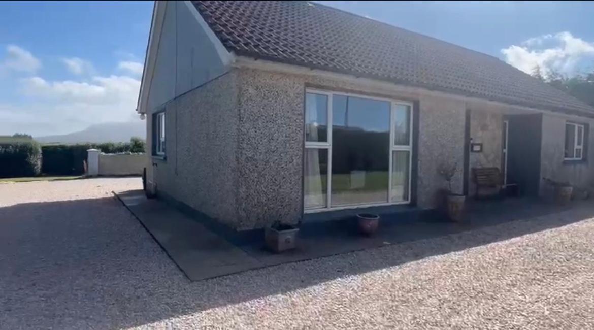 Shalom Bungalow Falcarragh Mountain View Oldtown Esterno foto